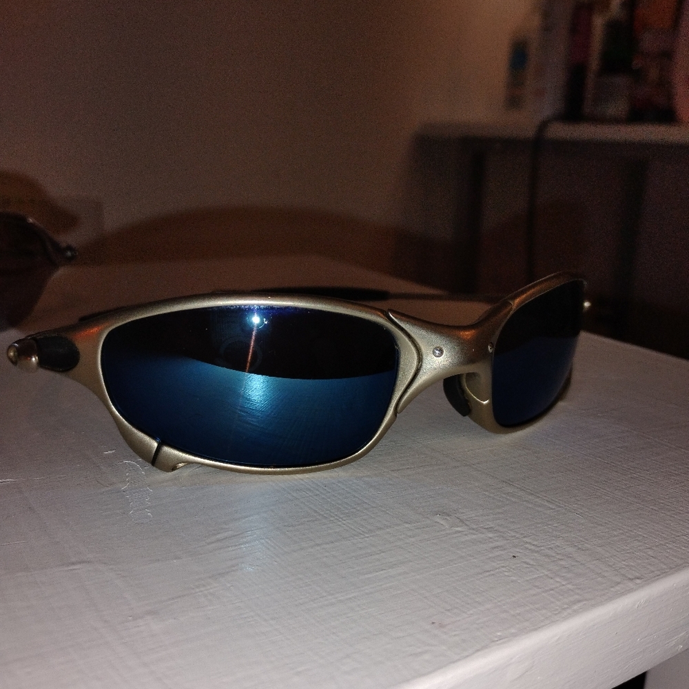 COPY - Oakley Juliet'